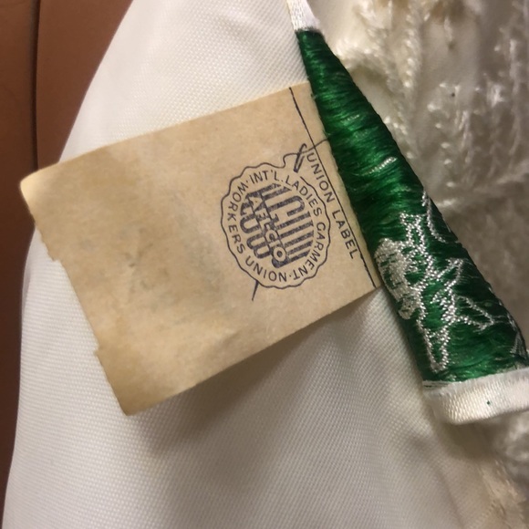 VINTAGE BRIDAL ORIGINALS SLIM DRESS NON DETACHABLE TRAIN ZIPPER BACK BUTTONS 4 - Picture 17 of 17